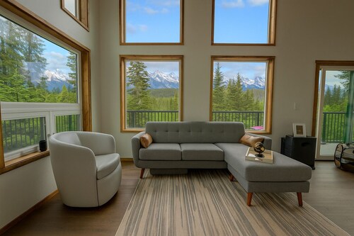 Charming 2-bedroom in delightful Seward with WiFi