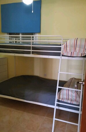 2 chambres, draps fournis
