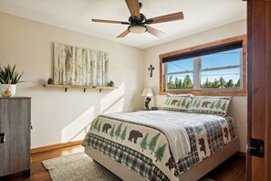 2 Schlafzimmer, Bügeleisen/Bügelbrett, kostenloses WLAN, Bettwäsche