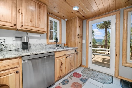 ํ์ฐ์ค, ํธ์ ์ ๋ง | ์ ์ฉ ์ฃผ๋ฐฉ