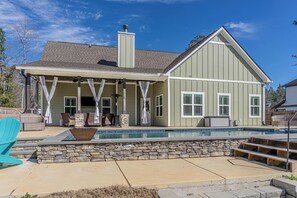 屋外プール、温水プール
