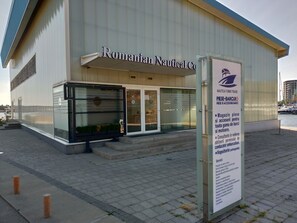 Apartment, 2 Bedrooms, Smoking, Balcony | Fishing - Appartment 3 Rooms, Splendid Position, 1 Minut of Walk to the Black Sea (Constanta)