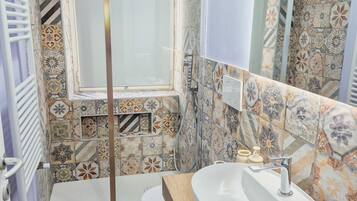 Haartrockner, Handtücher