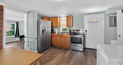 Newly Renovated Middletown Home
