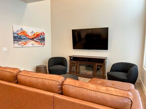 Téléviseur connecté, foyer