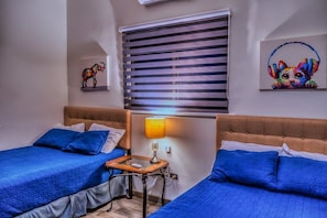 4 chambres, fer et planche à repasser, Wi-Fi gratuit, draps fournis