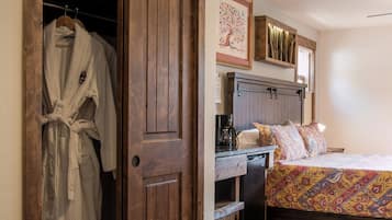 奢华单人房, 山景 | 遮光窗帘、熨斗/熨板、免费 WiFi