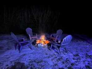Property grounds - Welcome to All Gussied Up, Glamping at the Gulf. (Port St. Joe)