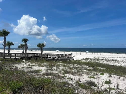 Welcome to All Gussied Up, Glamping at the Gulf.