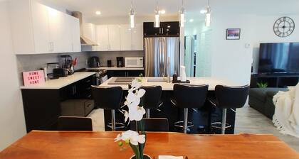 Charming 2-bedroom apartment with WiFi and AC in wonderful Vaudreuil-Dorion