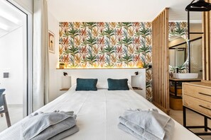 3 bedrooms, in-room safe, iron/ironing board, free WiFi