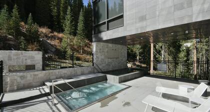 New Ski In Out Luxury Loft 102 I Hot Tub I Gym I Views I Best Price I FREE Adventures Daily