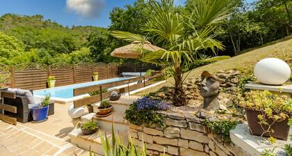 Cottage 'Les Gaps En Périgord Noir' with Shared Pool, Terrace and Private Garden
