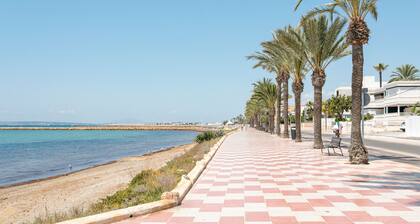Ferienwohnung 'Palmera V' mit privater Terrasse und privatem Garten