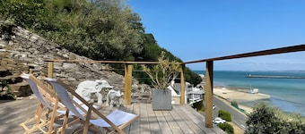 Casa de vacaciones 'La Maison Du Phare' con terraza y jardín privados