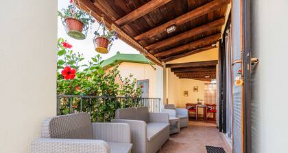 Holiday Home 'Il Posto Giusto' with Sea View, Terrace and Garden