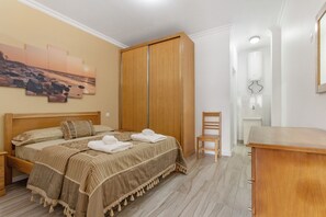 1 bedroom, iron/ironing board, free WiFi, bed sheets