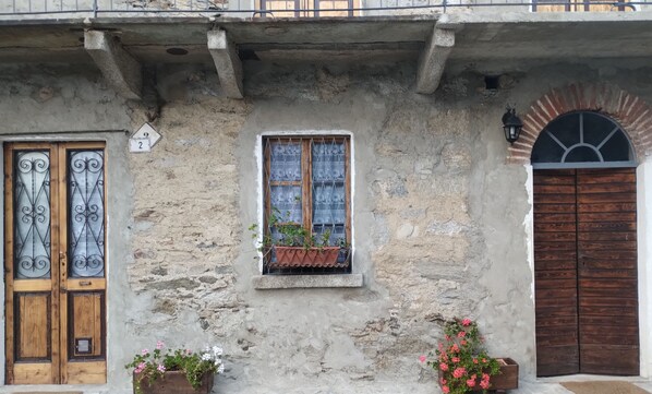AuĂendetails