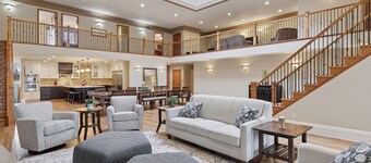 Spacious 5-bedroom historic house in Montgomery, MN