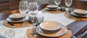 Casa Rural El Ahora: Tradition, Art, and Design
