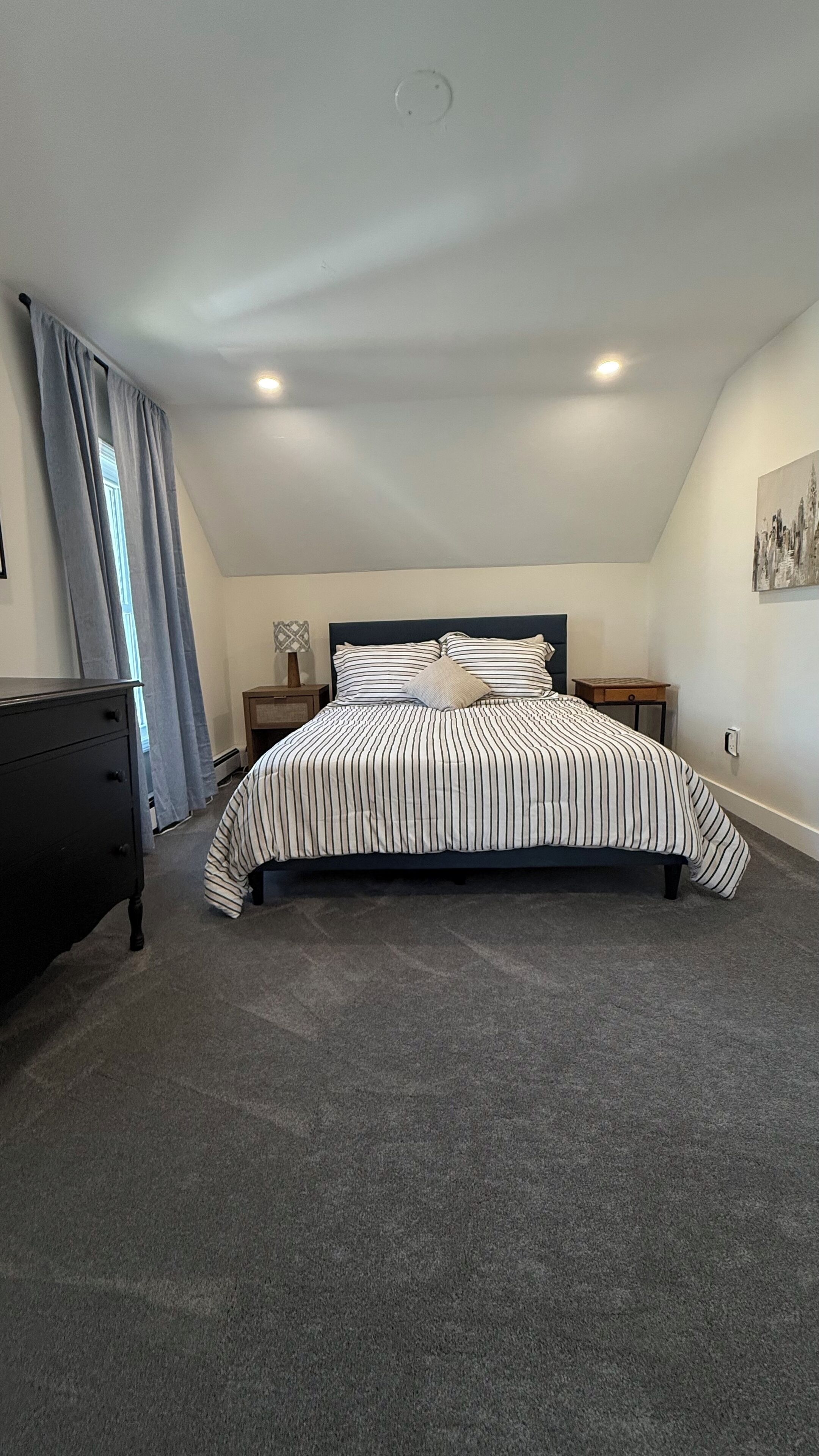 1 chambre, fer et planche à repasser, Wi-Fi gratuit, draps fournis