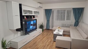 Living room - Apartment, 3 Rooms,nearby Piata Victoriei and Gara de Nord, Main Railwaystation (Bucharest)