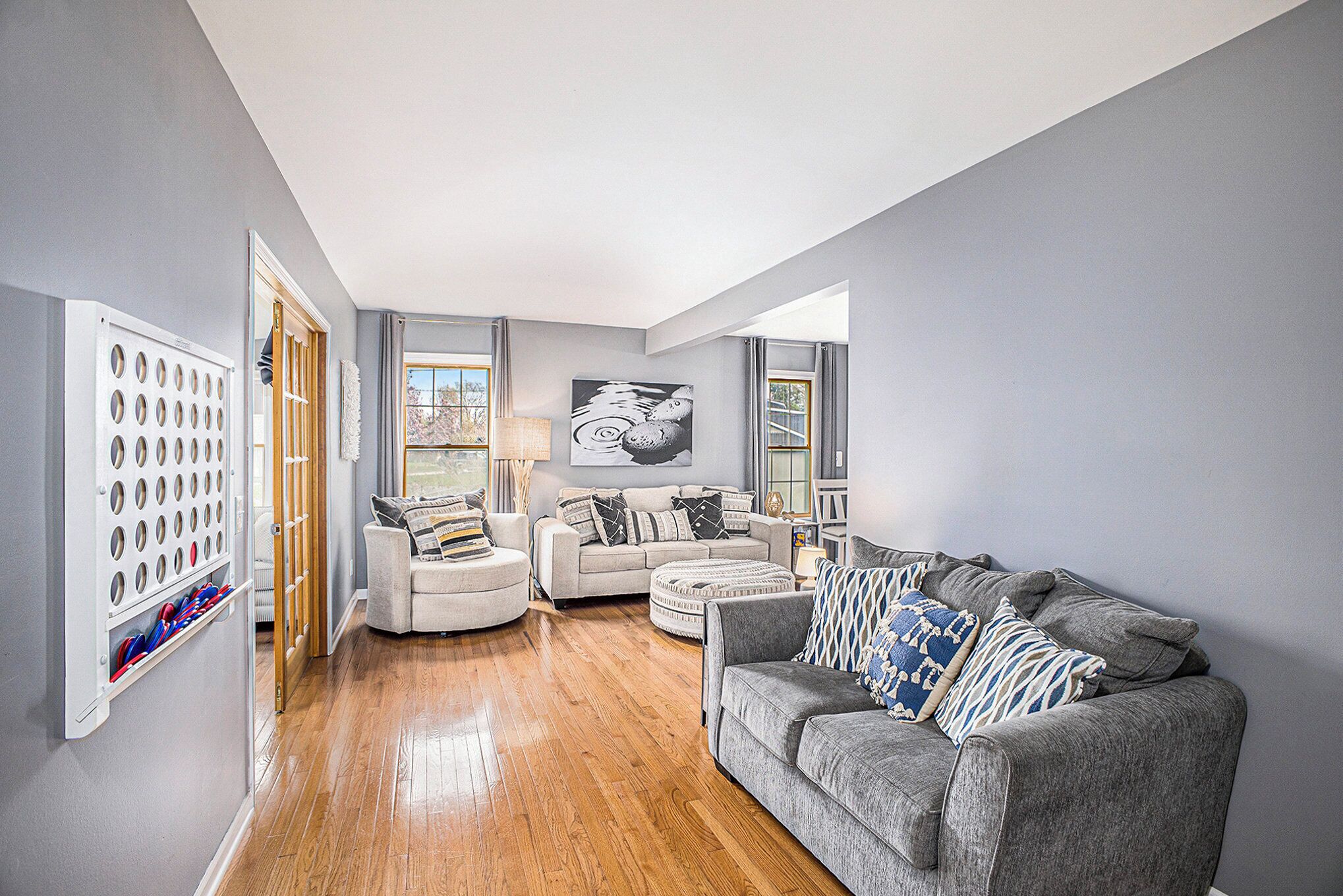 Smart TV, video games, DVD player, books