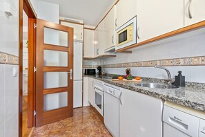 Fridge, microwave, oven, dishwasher