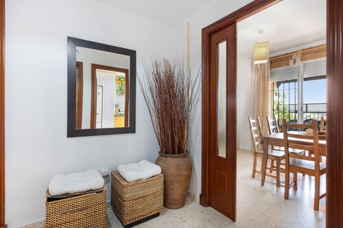 Apartment 'Camaleón 7' with Shared Pool, Private Terrace and Air Conditioning