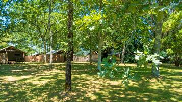 Enceinte de lâhĂ©bergement