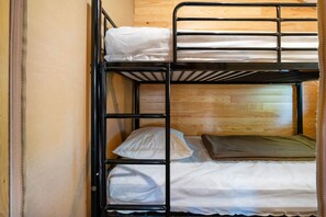 3 quartos