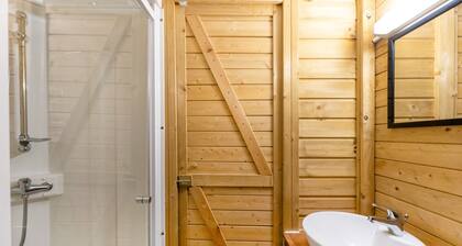 "Lodge 3" with Shared Pool, Private Terrace and Shared Garden