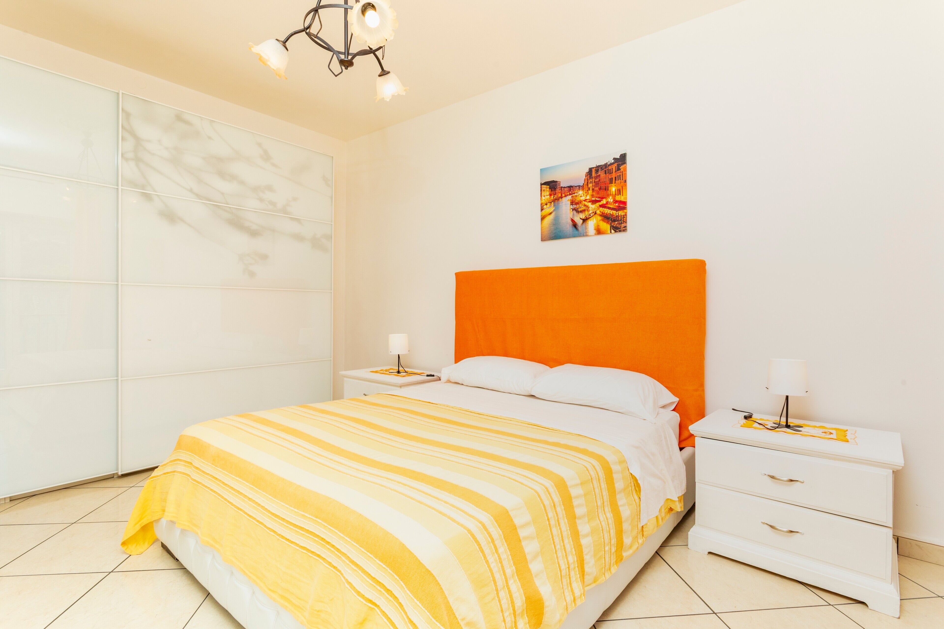 2 camere, Wi-Fi gratuito, lenzuola