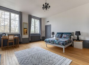 1 chambre, Wi-Fi gratuit, draps fournis