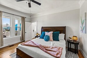 3 Schlafzimmer, Bügeleisen/Bügelbrett, WLAN, Bettwäsche