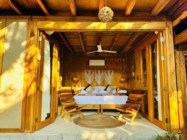 Individually decorated, individually furnished, free WiFi, bed sheets