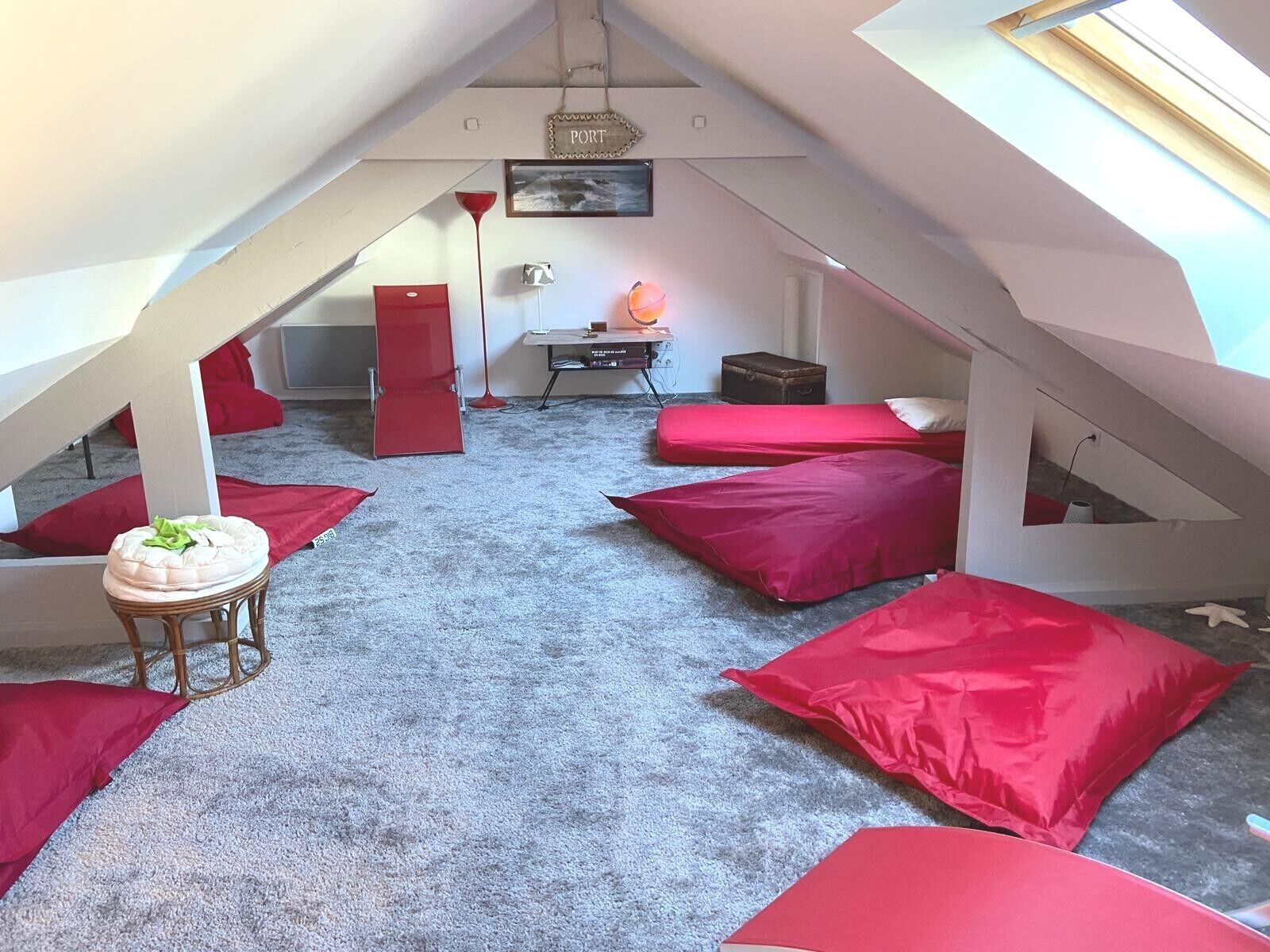 4 Schlafzimmer, Bügeleisen/Bügelbrett, kostenloses WLAN