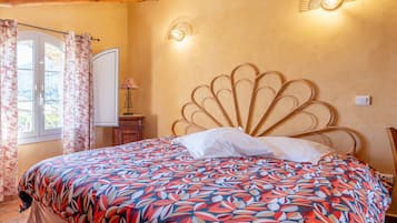 1 chambre, Wi-Fi gratuit, draps fournis