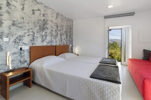 2 bedrooms, free WiFi, bed sheets