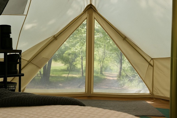 Tent opening