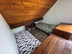3 chambres, bureau, lit parapluie, Wi-Fi gratuit