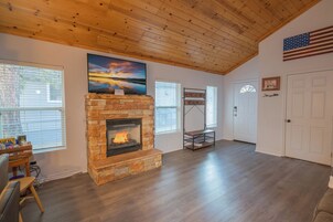 House, Patio, Mountain View | Living area | TV