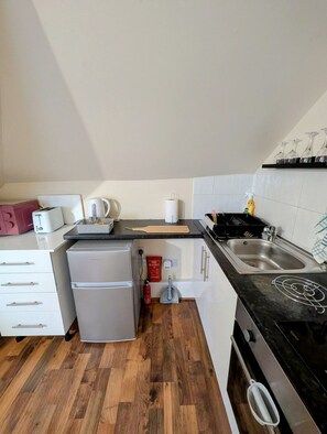 Microwave, oven, stovetop