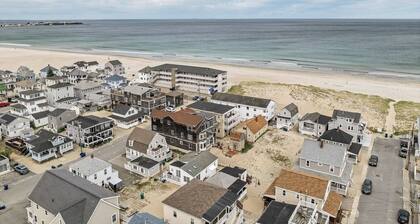 2 BR, Steps to Beach, Pet Friendly, Island Section