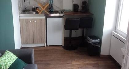 Studio neuf thĂšme Dublin, Ă 30 minutes de Poitiers et du circuit du Vigeant !