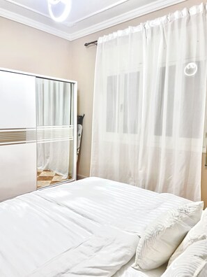 2 chambres, bureau, fer et planche Ă repasser, Wi-Fi gratuit