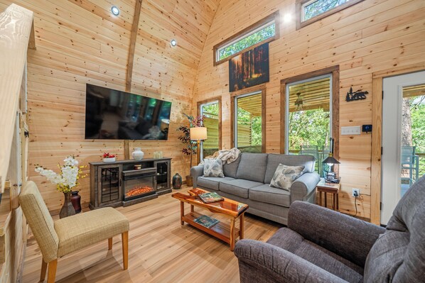 TV connectée, cheminée