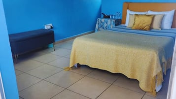 1 chambre, fer et planche Ă repasser, Wi-Fi, draps fournis