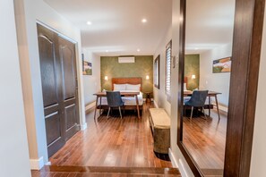 1 bedroom, desk, iron/ironing board, WiFi