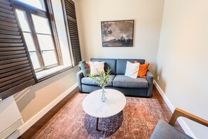 TV - Boutique Hotel Quartier Latin - Suite 201 (Montréal)